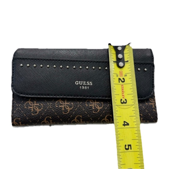 GUESS Women’s Logo Tri-Fold Wallet Brown Black Studded Snap Closure– WEAR INSIDE - Picture 5 of 8